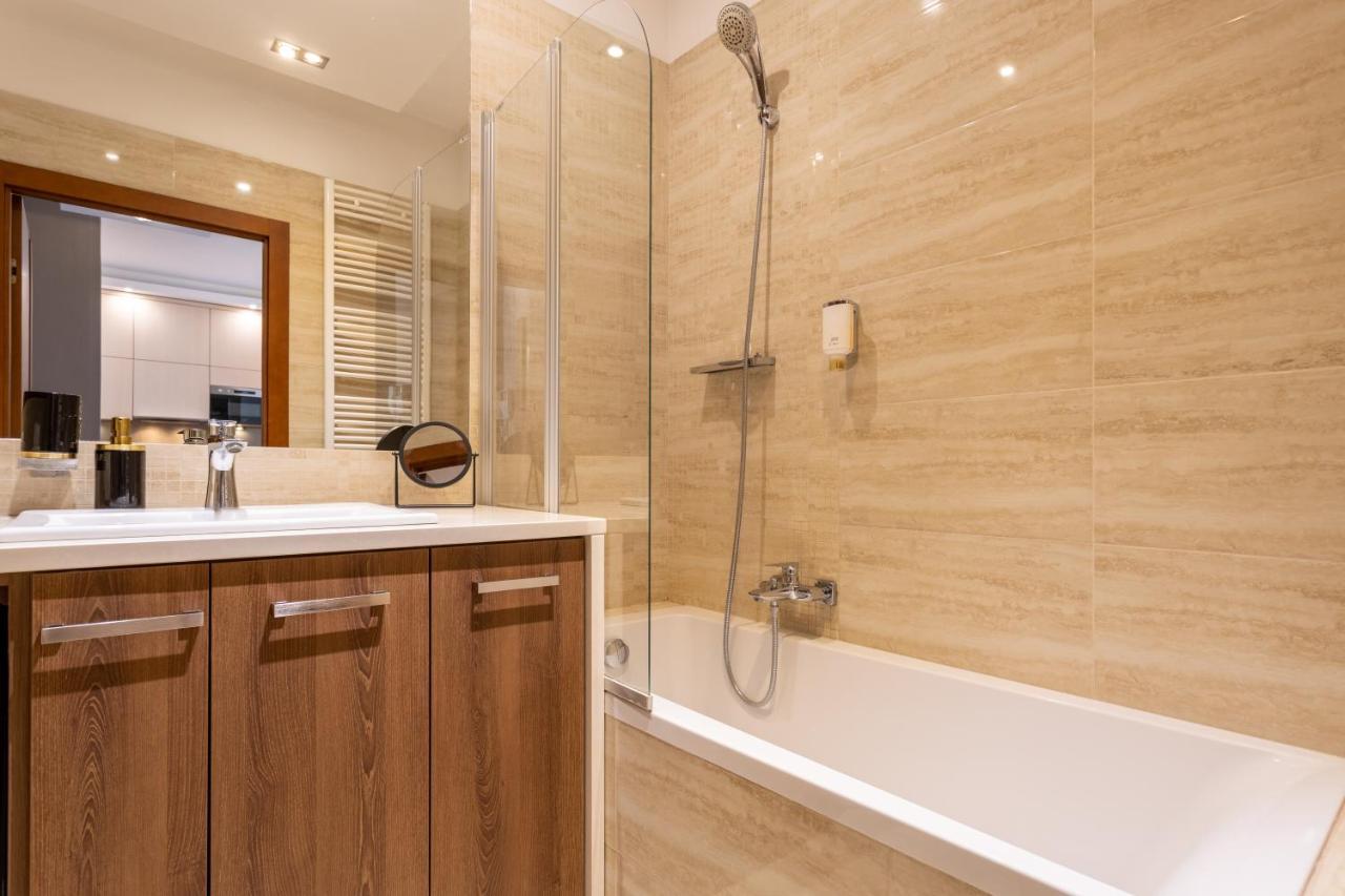 Golden Apartments Warsaw - Bright And Stylish Apartment -City Center - Stawki Exterior foto